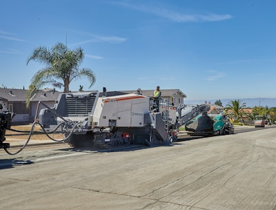 Wirtgen W380 CRi cold recycler