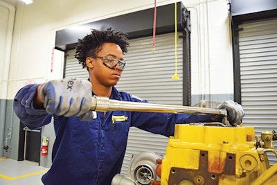 The Think BIG program, sponsored by three Caterpillar dealers at the Florence-Darlington Technical College in Florence, South Carolina, includes a paid dealer internship every semester.