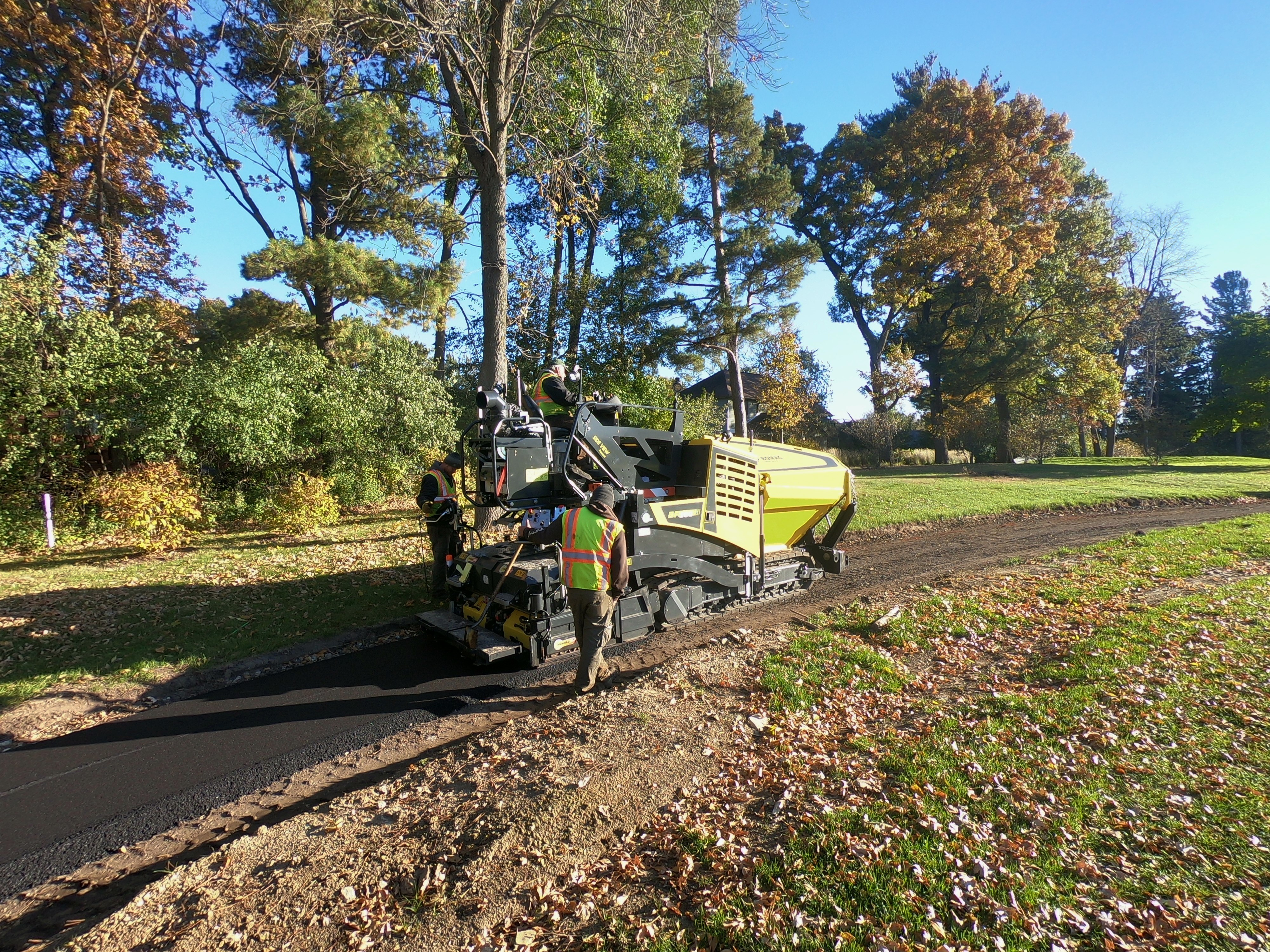 New BOMAG Pavers Boost Quality And Not Costs | Equipment World