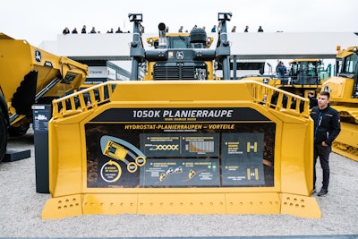 deere 1050K bulldozer