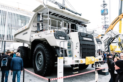 liebherr t 236 mining truck