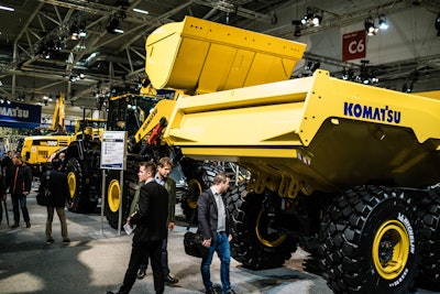komatsu dump truck at bauma 2019