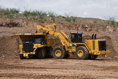 Cat 777G off-highway truck