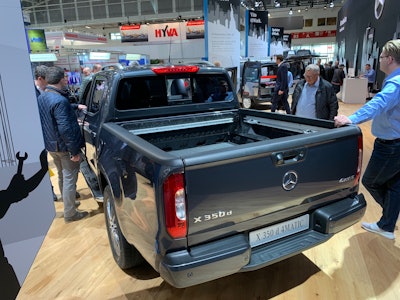 Mercedes X-Class 350 d 4 Matic rear