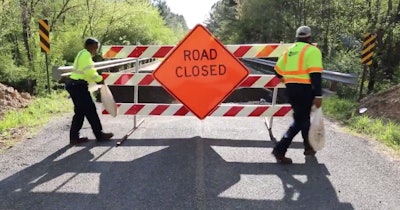 Mississippi DOT workers close deficient bridges in April. Credit: MDOT