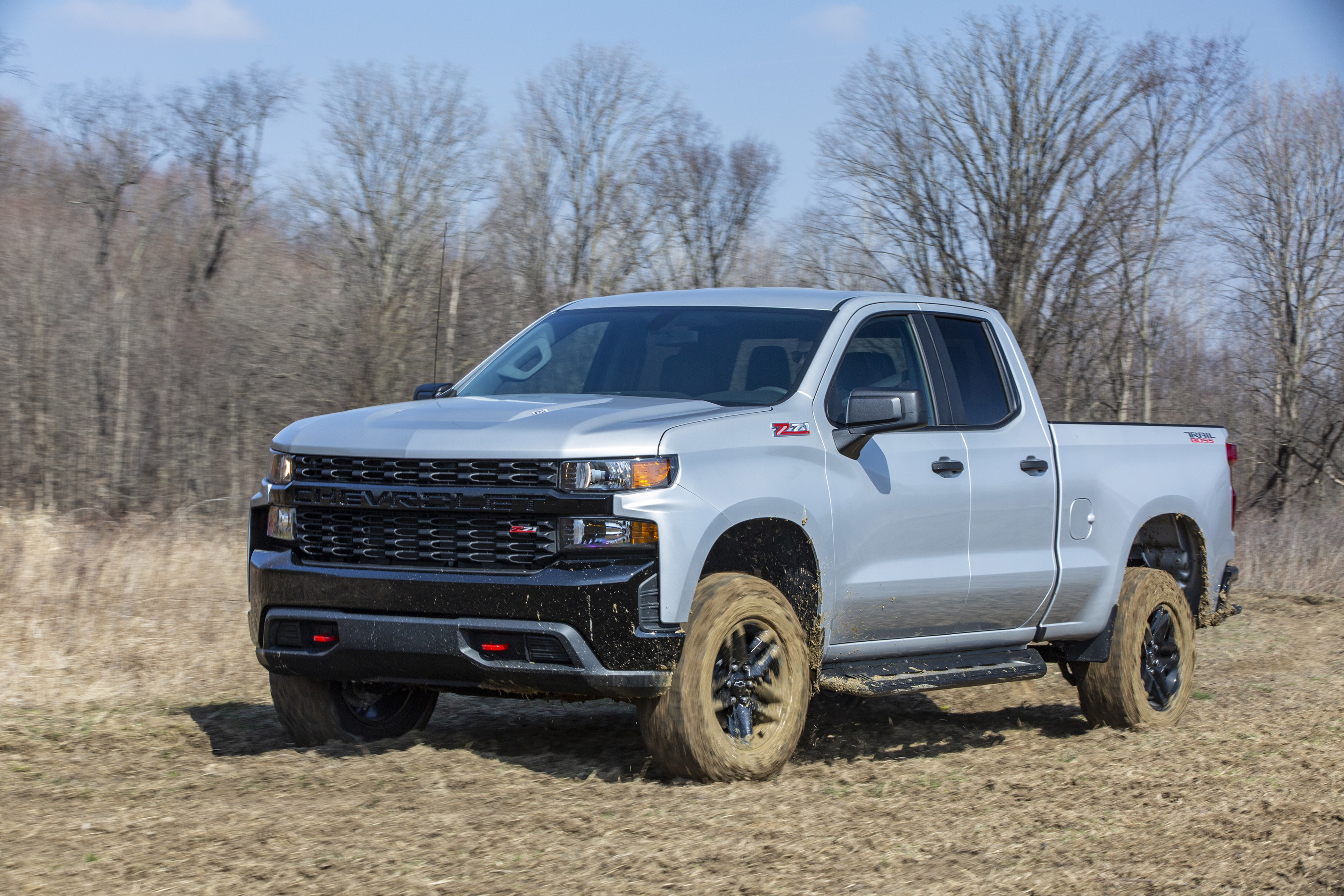 2020 Chevrolet Silverado Custom Trail Boss front and side view