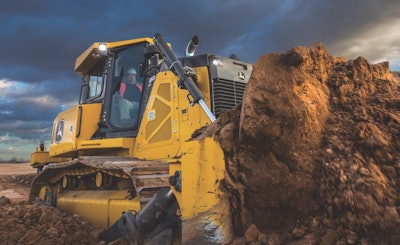 John Deere 850L dozer