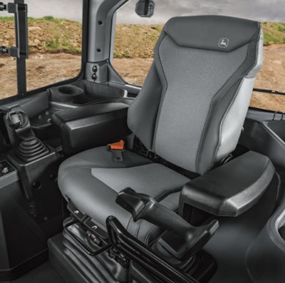 Inside John Deere 850L dozer