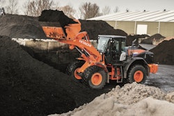 Hitachi ZW220-6 loader