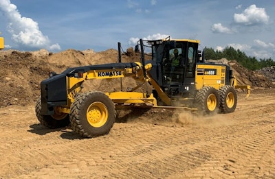 Komatsu GD655-7 Grader