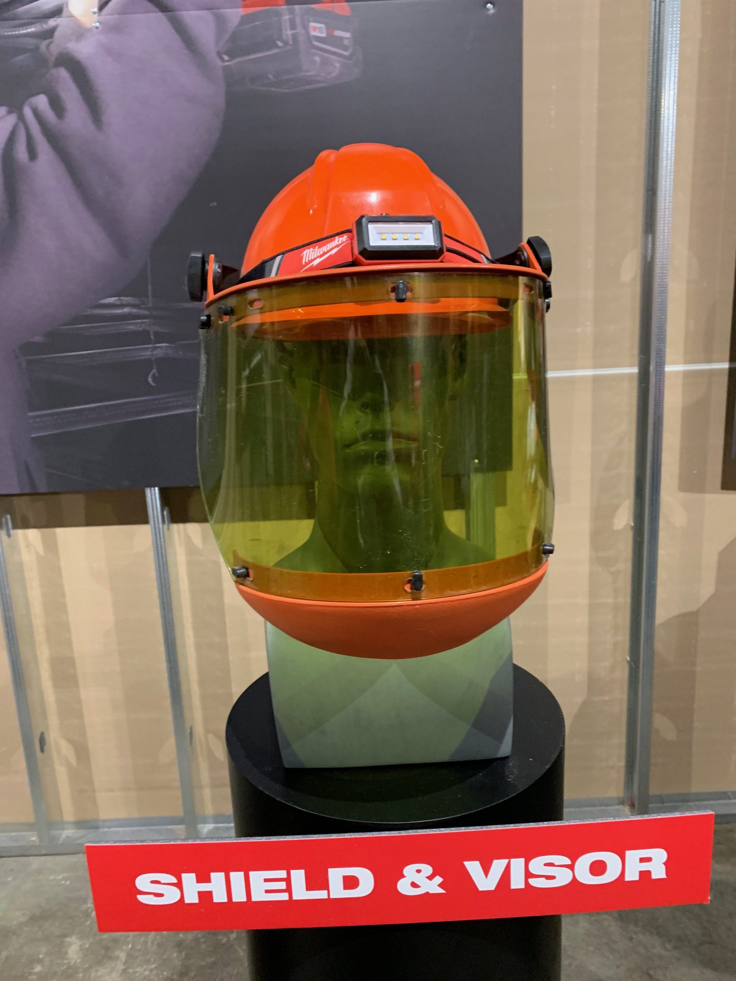 Milwaukee transforms the hard hat into a working tool and accessory