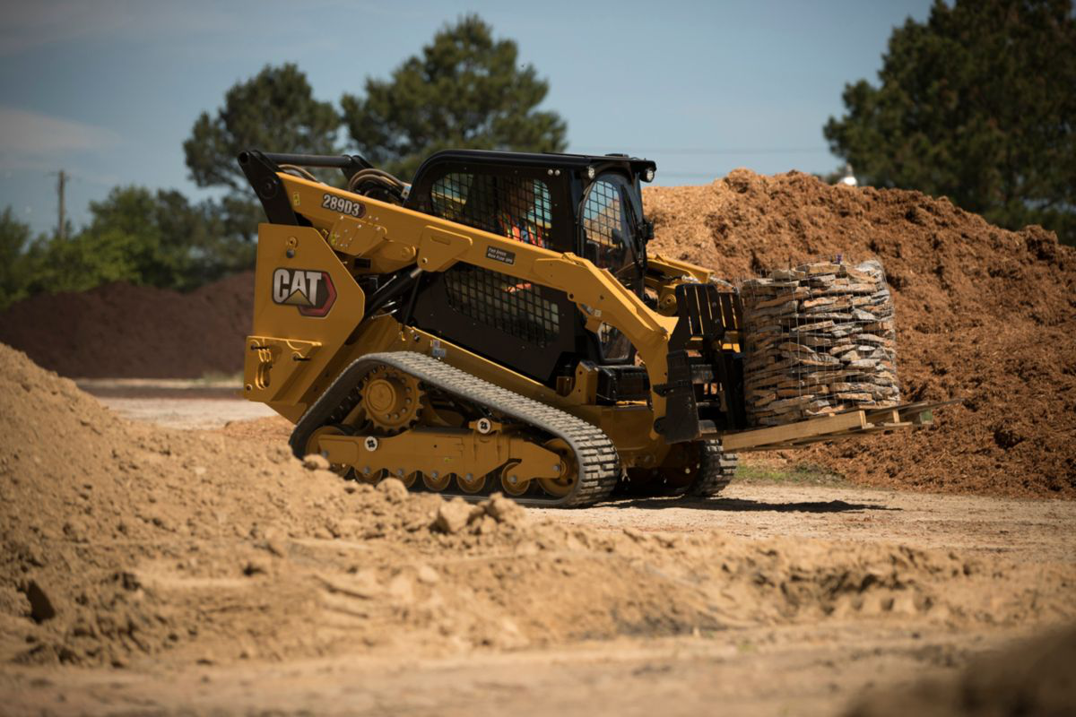 Cat Unveils New D3 Series Lineup Of Skid Steers CTLs That Handle Smart   Eqw.Cat 289D3 CTL 