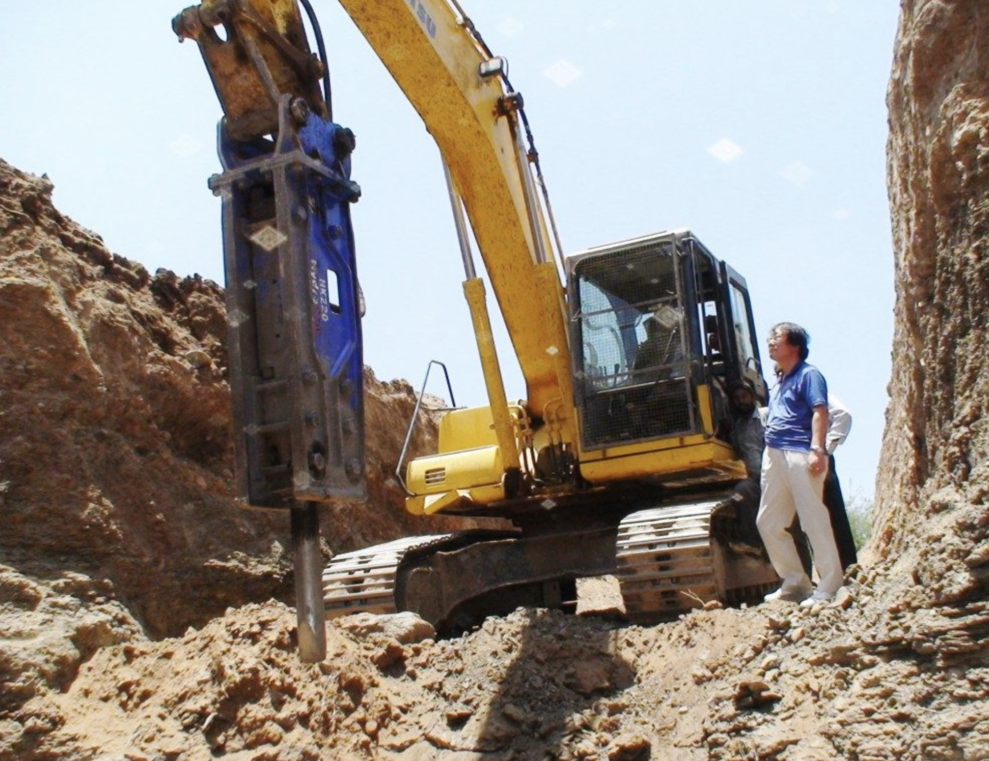 Hydro Ram HK220 hammer