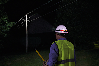 The Beacon Hard Hat Light makes you visible from all directions for up to 1/4-mile.