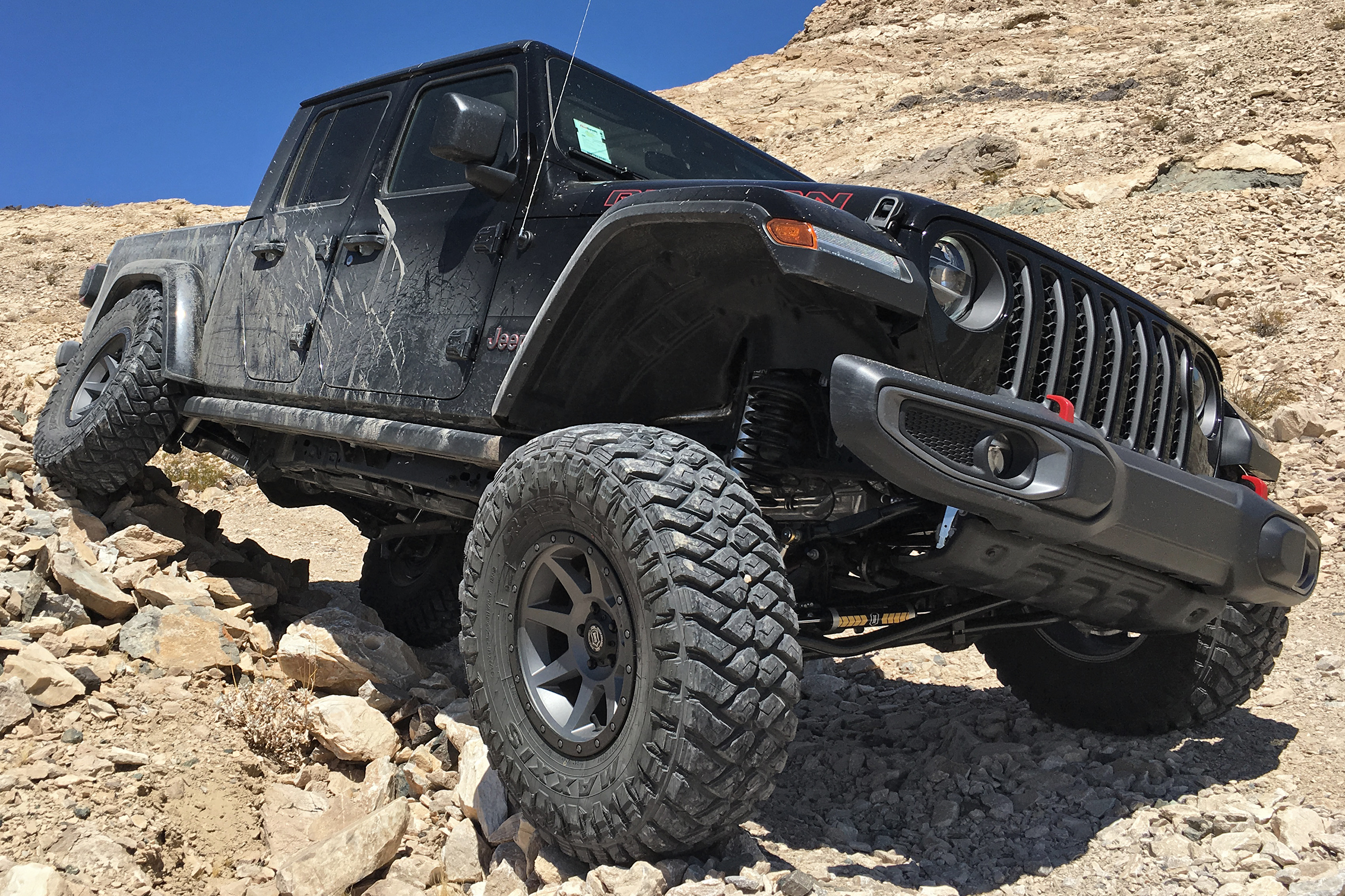 Jeep-Gladiator-Icon-suspension