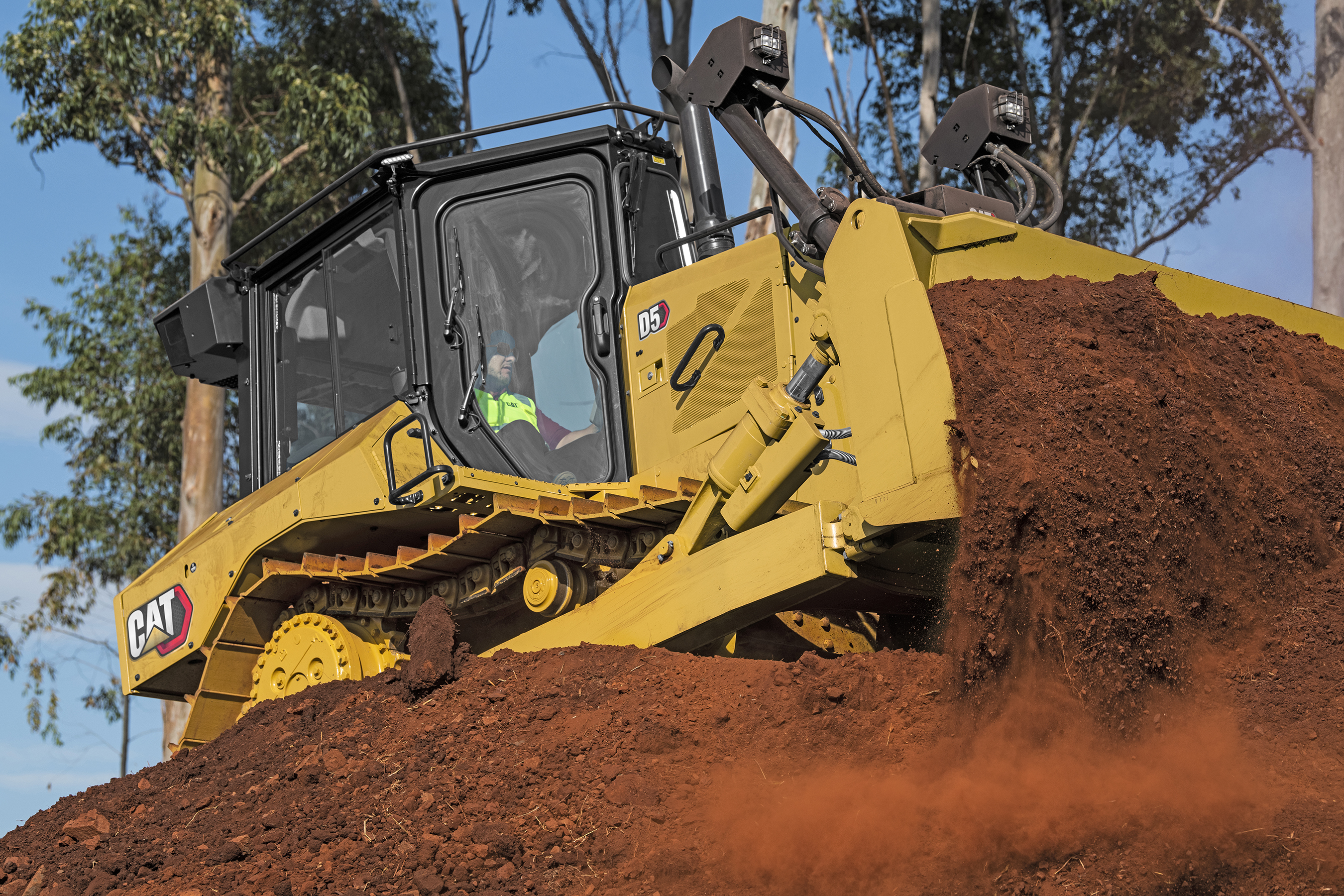 Caterpillar D5