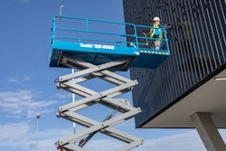 Genie GS-4655 scissor lift2