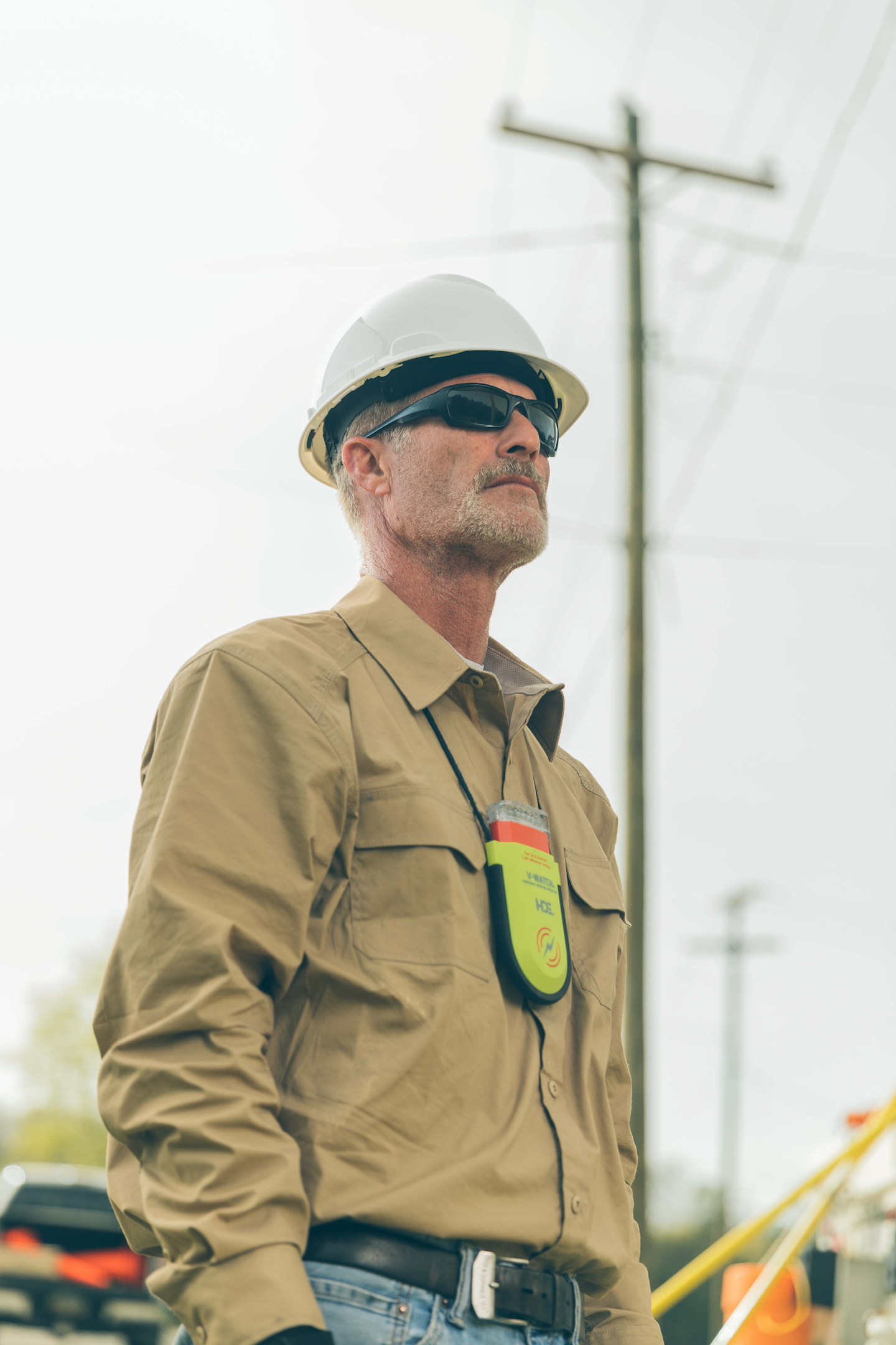 New and Improved VWatch Personal Voltage Detector from HDE Equipment