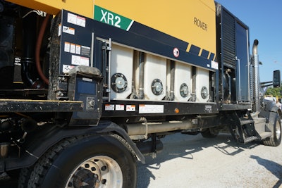 Four side-by-side tanks on the Vermeer XR2 vacuum excavator allow freshwater and recovered fluids to be managed throughout drilling.