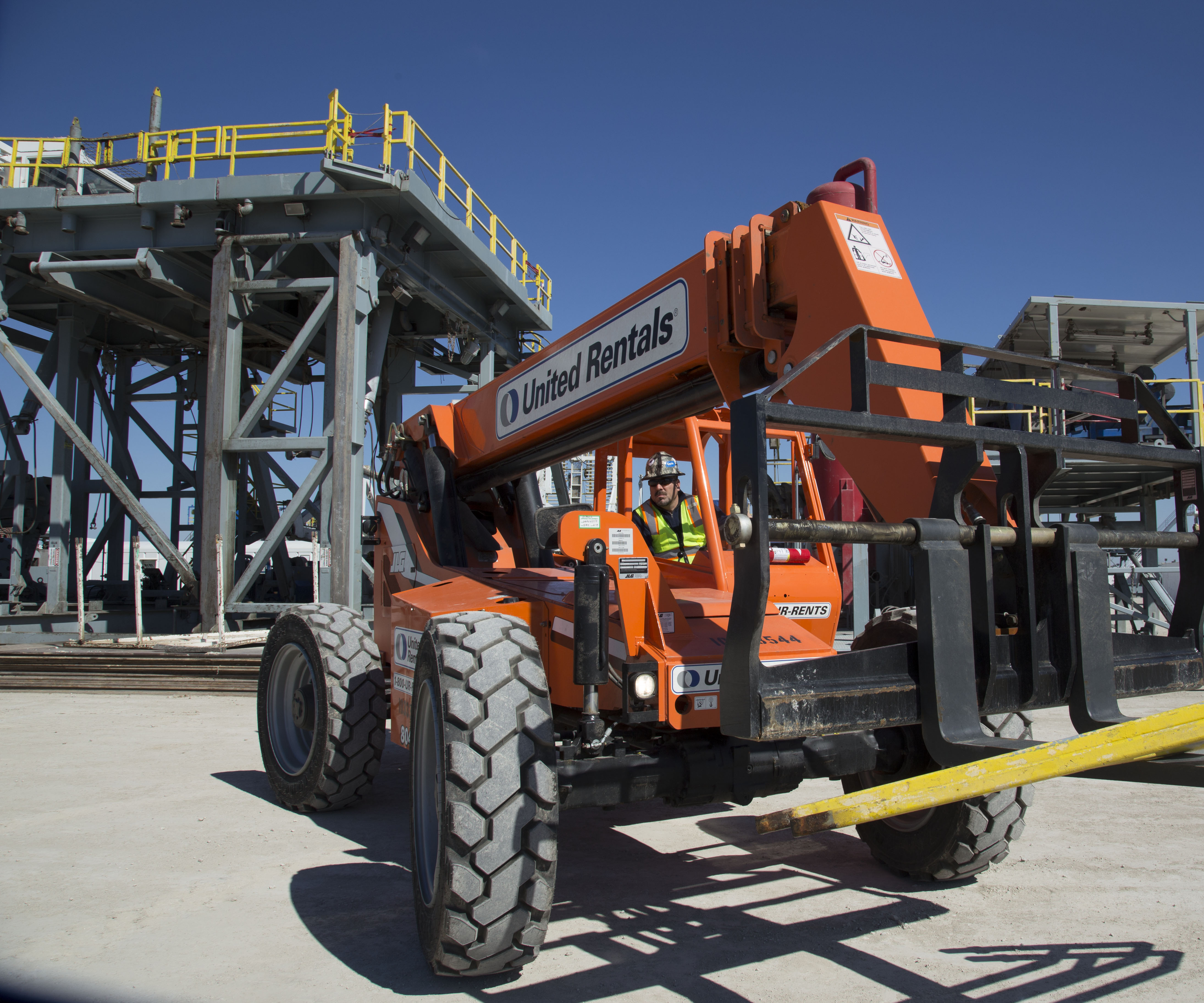 United Rentals UNIR_IMG11