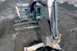 Doosan Concept X excavator loading