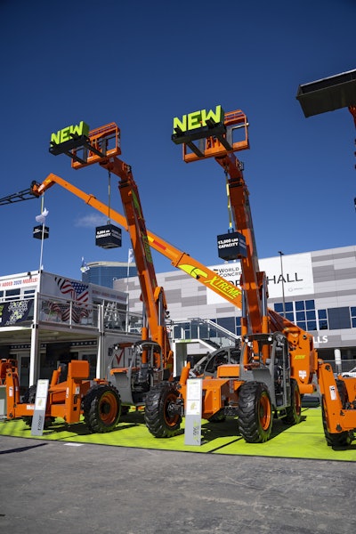 Two New C Class Xtreme Telehandlers On Display At World Of Concrete 2020 Copy