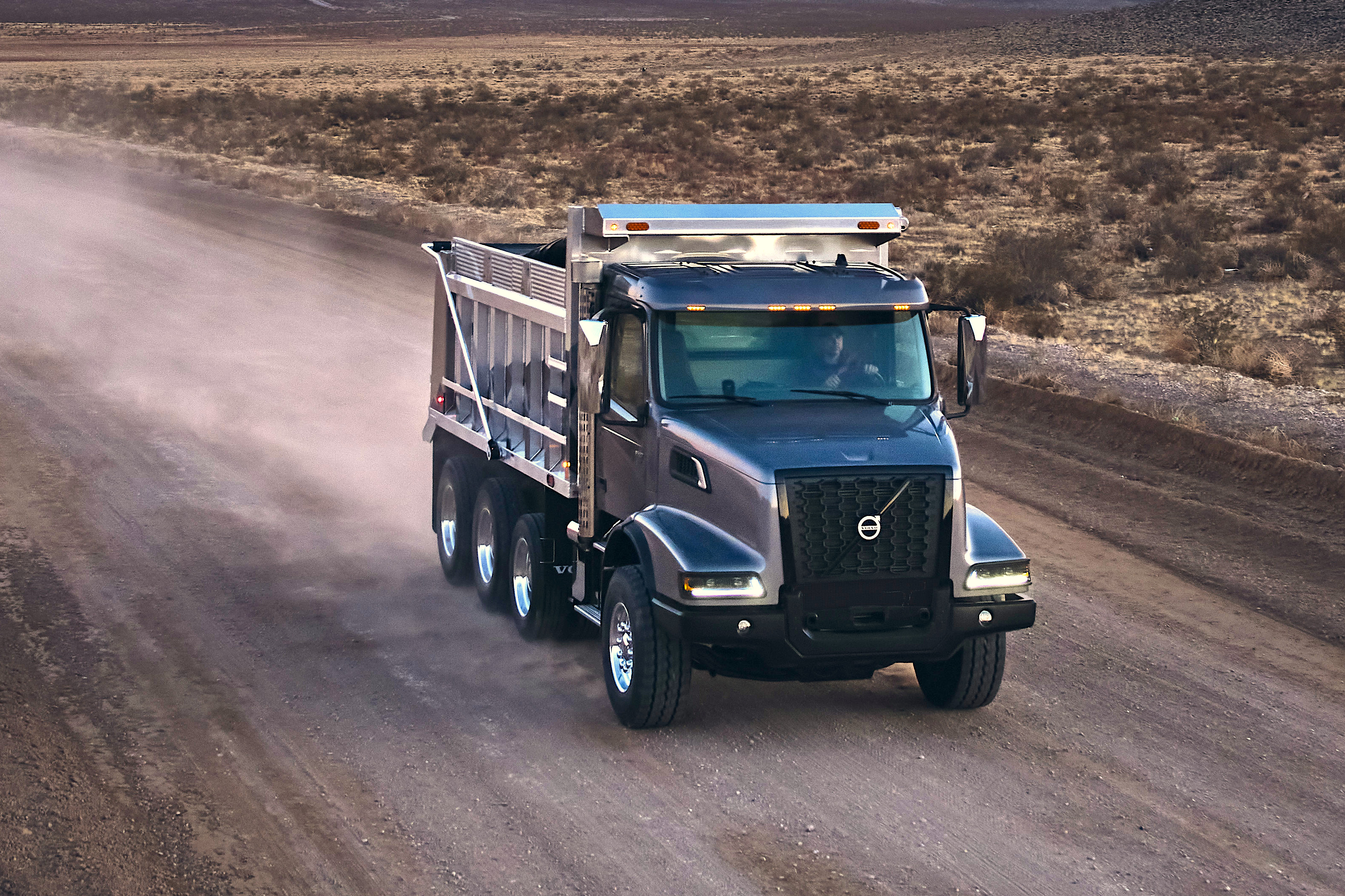 The-newly-redesigned-Volvo-VHD