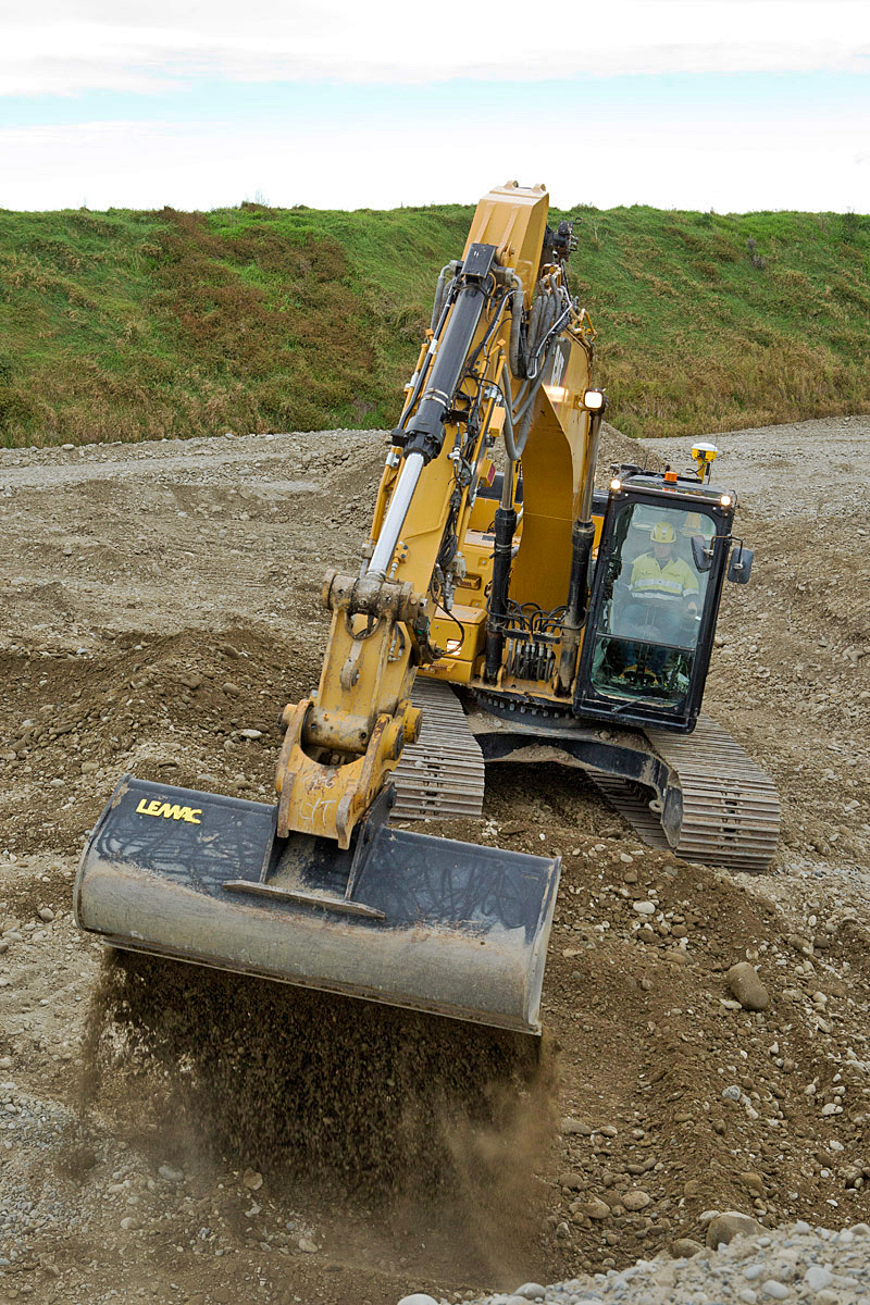 Trimble excavator GPS