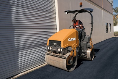 Case’s DV26E double-drum roller