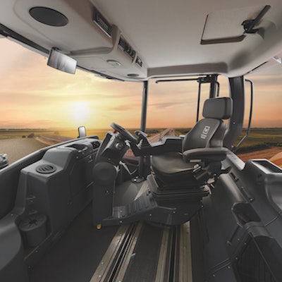 HAMM HP 180i pneumatic tire compactor interior