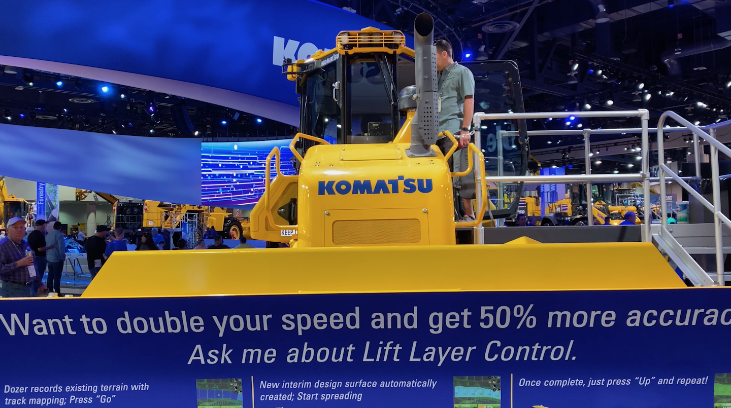 Komatsu unveils D71PXi-24 dozer with new Intelligent Machine Control 2. ...