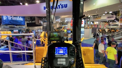 Komatsu D71 Con Expo 2020 4