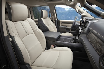No matter how hard the work, it was always a nice break to get back into the indigo/frost interior which features top grain leather and real wood on the dash and doors.