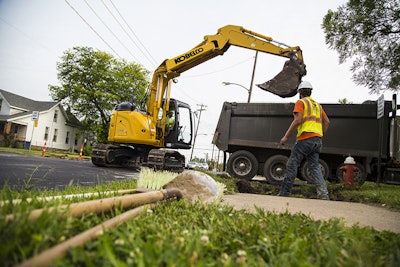 The Kobelco SK140SRLC-7 was introduced this spring.