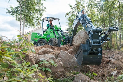 Alta Equipment Florida now offers Avant compact articulated loaders.