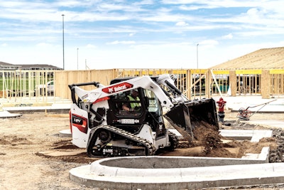 Bobcat T64 Bucket Dsc01878 19e3 Fc Scaled