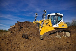 liebherr-dozer-pr736-300dpi