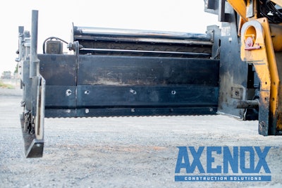 The Bullox conductor plate system connects the Oxclaw screed plates