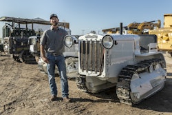 Caterpillar Twenty tractor