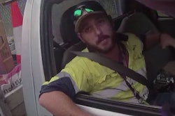 work-truck-snake-australia