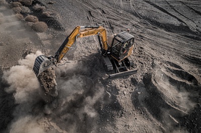 LiuGong 909ECR is powered by a 59-net-horsepower Yanmar diesel.