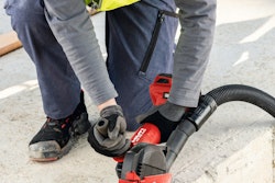 AG 4S-A22, Cordless Angle Grinder Aplication 2