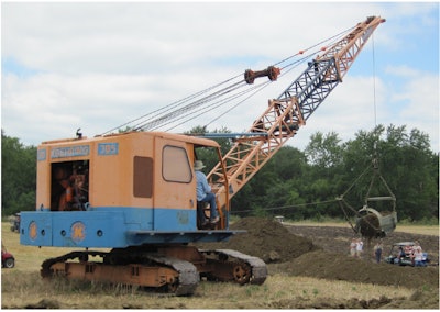 operating 1968 Koehring 305