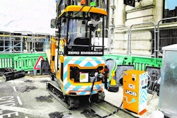 JCB Electric Mini w Universal Charger