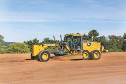 John Deere GP-Series graders