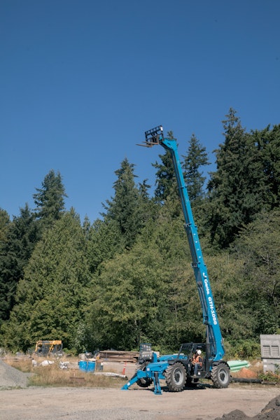 Genie GTH-1056 Telehandler high reach