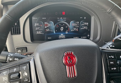 The 15-inch display baked into the T680 is notably larger than the more familiar 12-inch (+/-) displays borrowed from automotive partners or suppliers, and the screen itself is fully customizable via a roller switch in the steering wheel.
