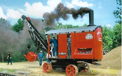 Bob Kelly's 1913 Type-O Thew steam shovel.