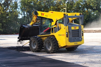 Wacker Neuson skid steer sw28