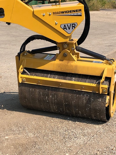road widener offset vibratory roller attachment